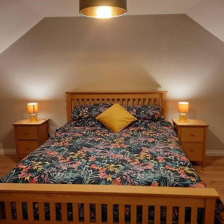 Radharc An Chuain 2 Bedroom Holiday Home 골웨이 외부 사진